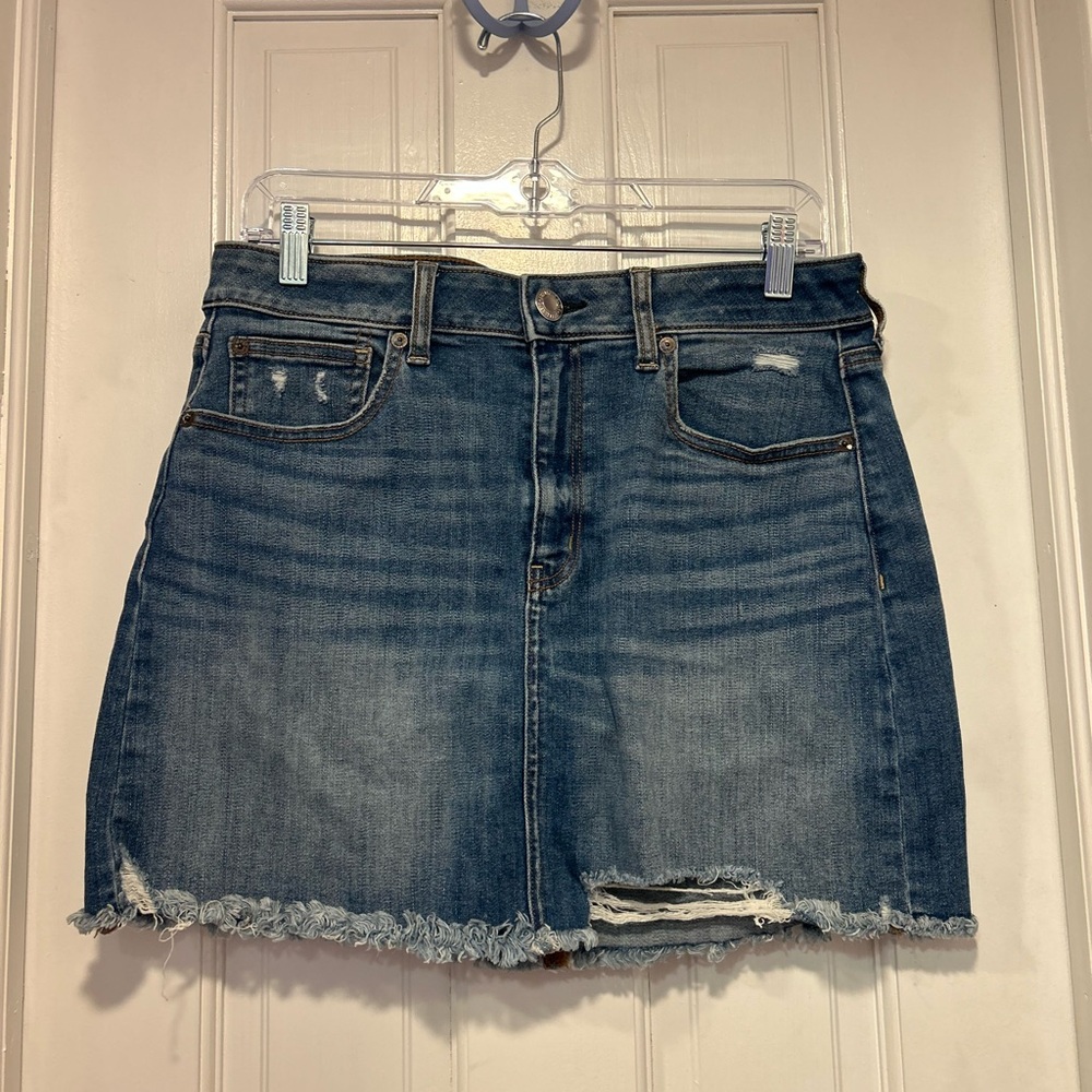 American Eagle Denim Women’s Skirt Mini Light Wash